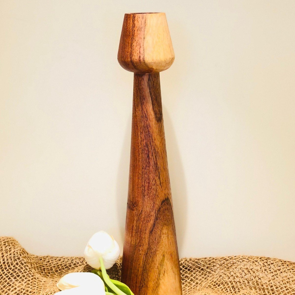 Tulip Candle Stand