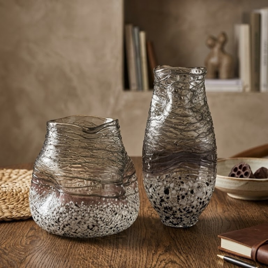 Smoky Pebble Pot